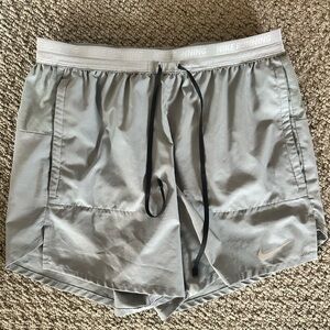 Men’s Nike Dri-fit 5” inseam running shorts with liner